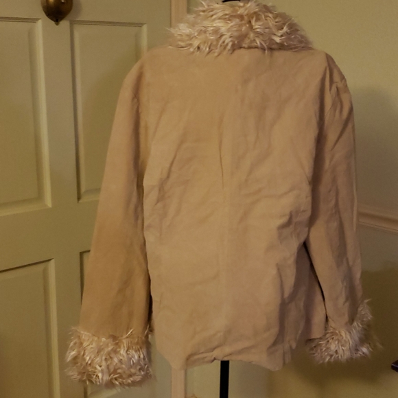 Hudson Place Leather & Faux Fur Coat - Picture 4 of 10